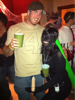 Illustration for article titled Here Are Many More Shots of People Pretending To Be Brett Favre And Jenn Sterger
